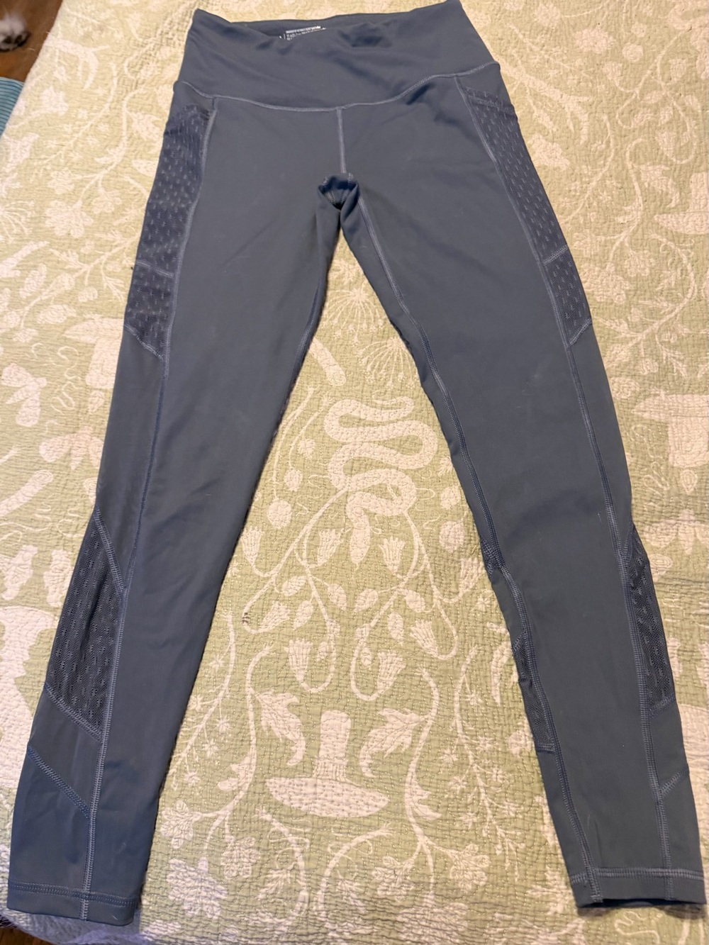 Victoria's Secret Athletic Leggings Sz Small